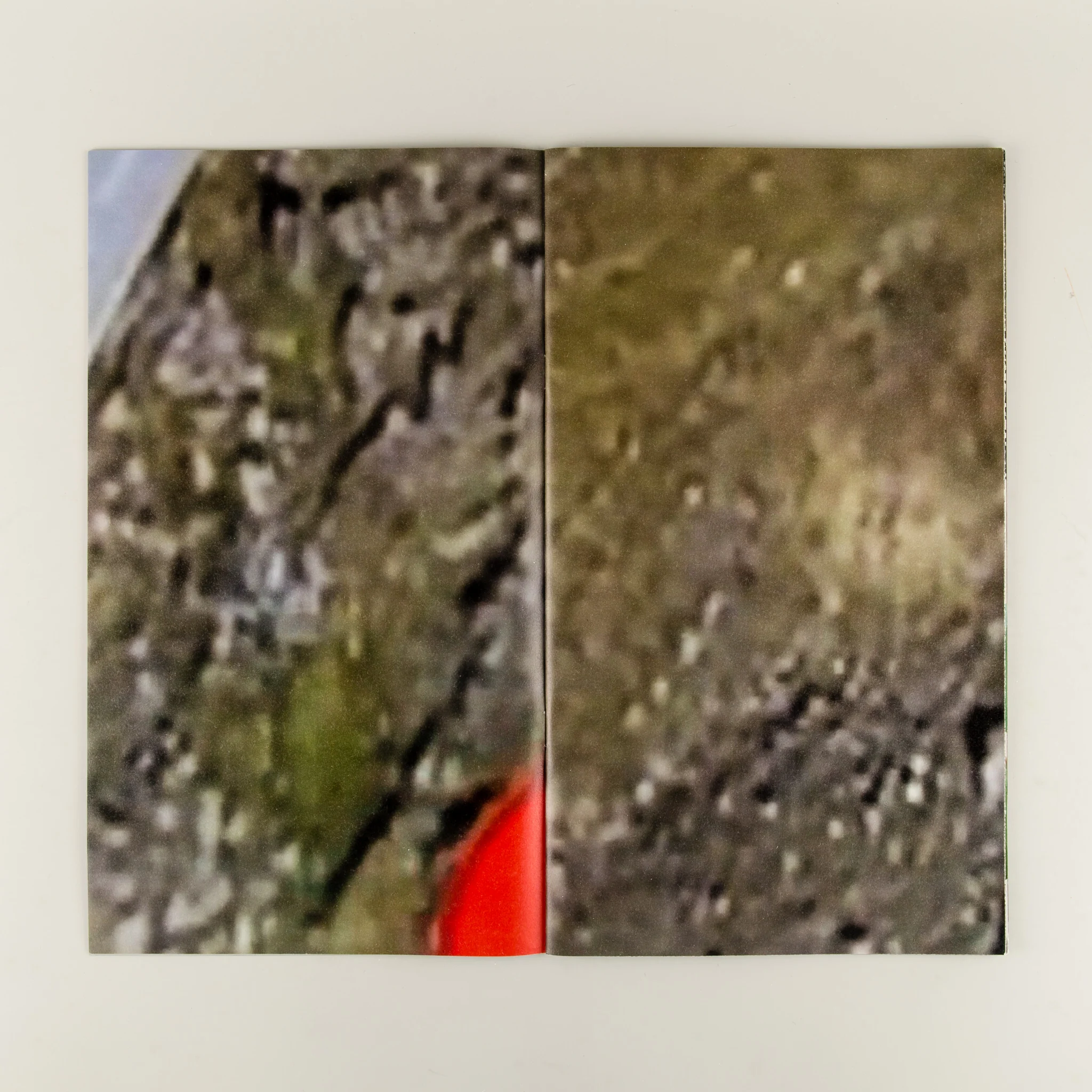 0N0E - Image 2