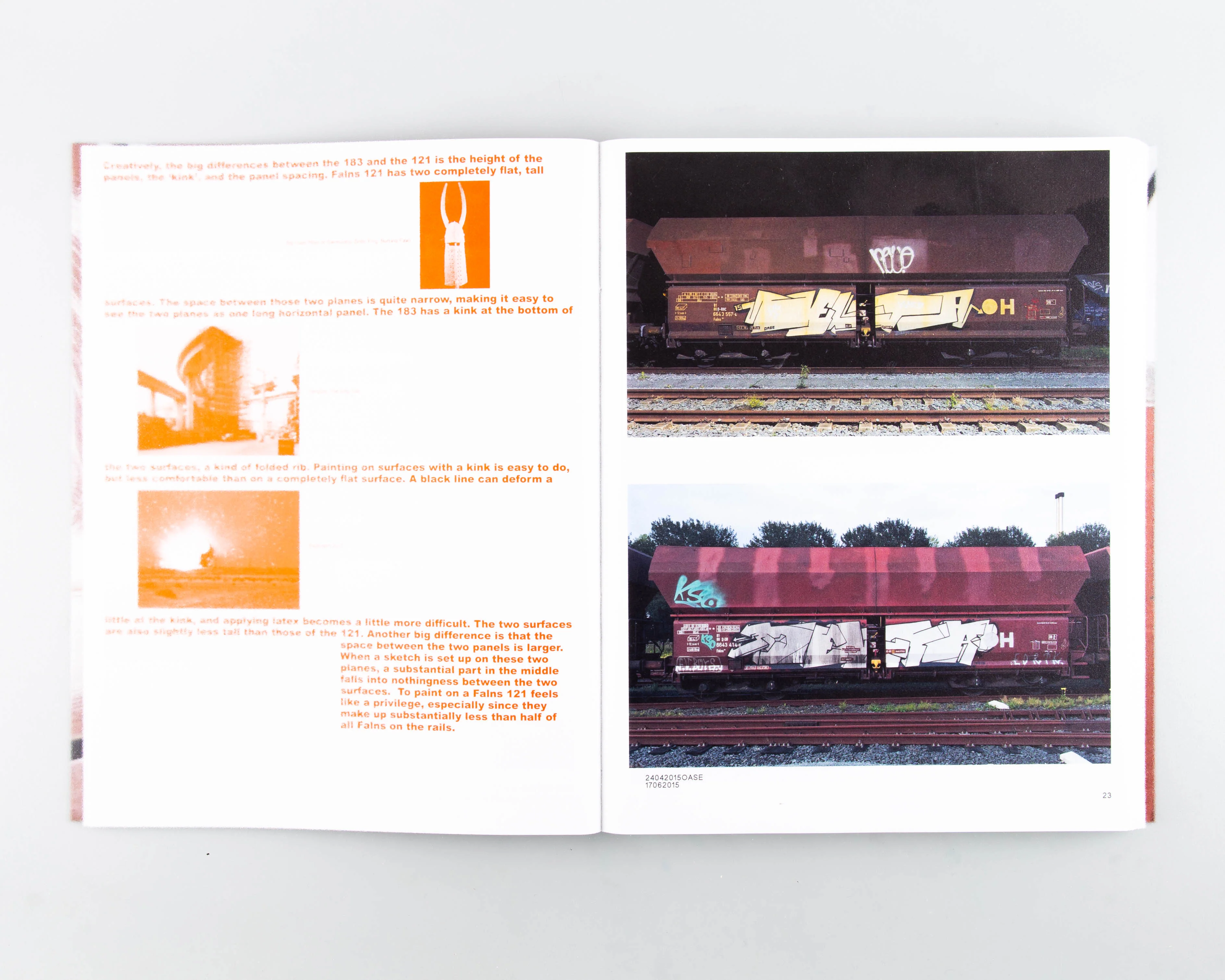 121/183, 761 photos of red-brown steel freight wagons with a painting on the side - Image 3