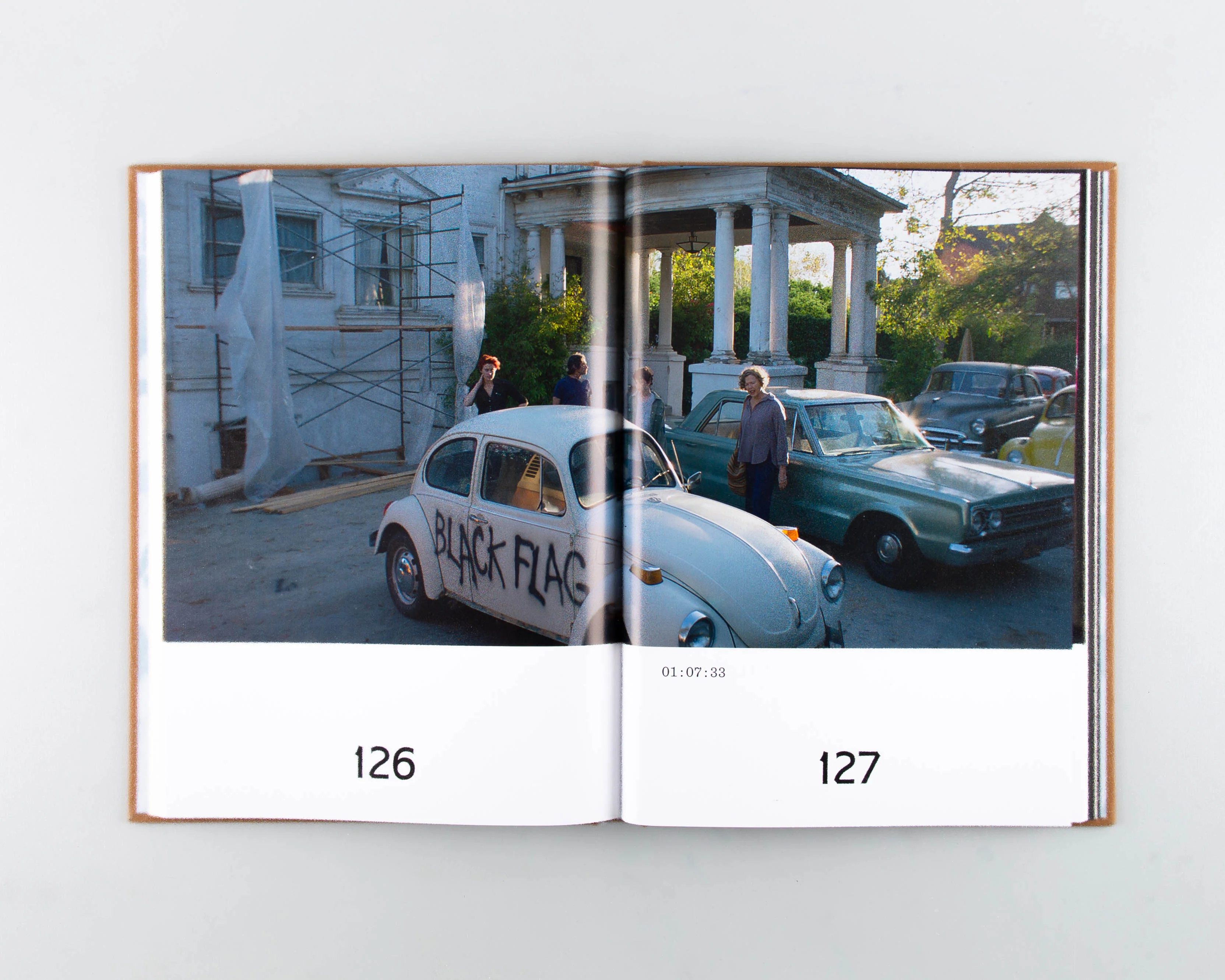 20th Century Women Screenplay Book - Image 4