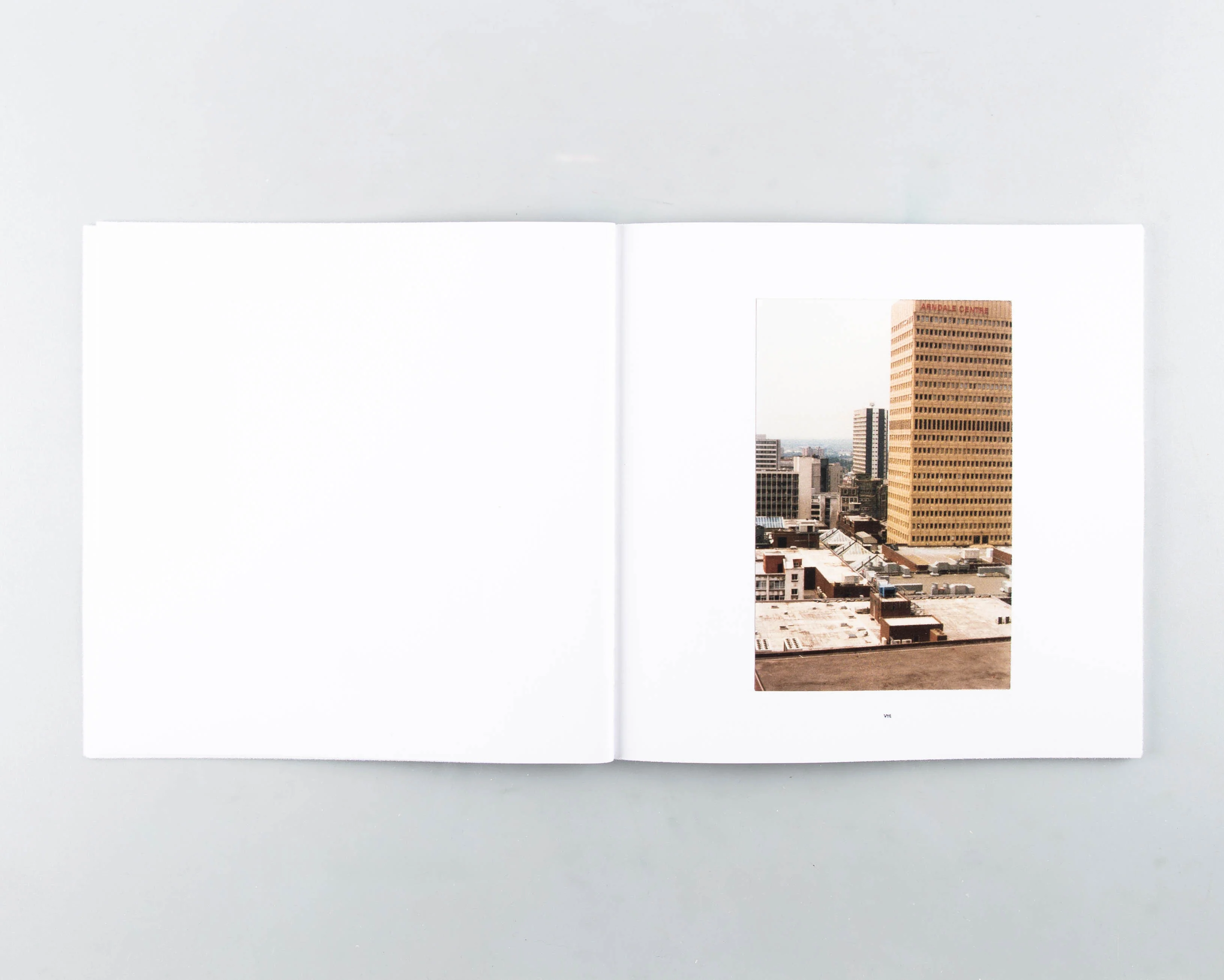 3300 - Image 9
