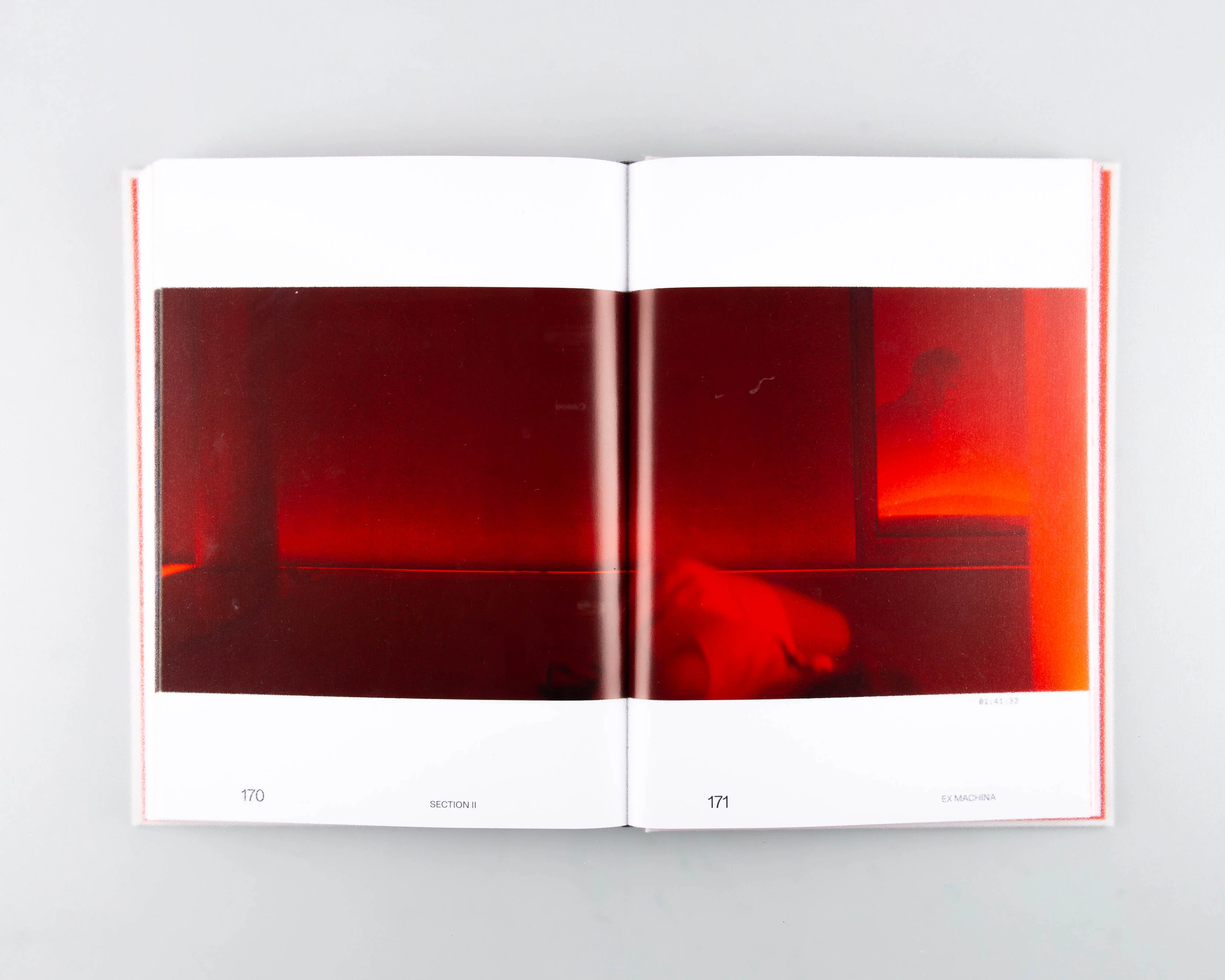 Ex Machina Screenplay Book - Image 2