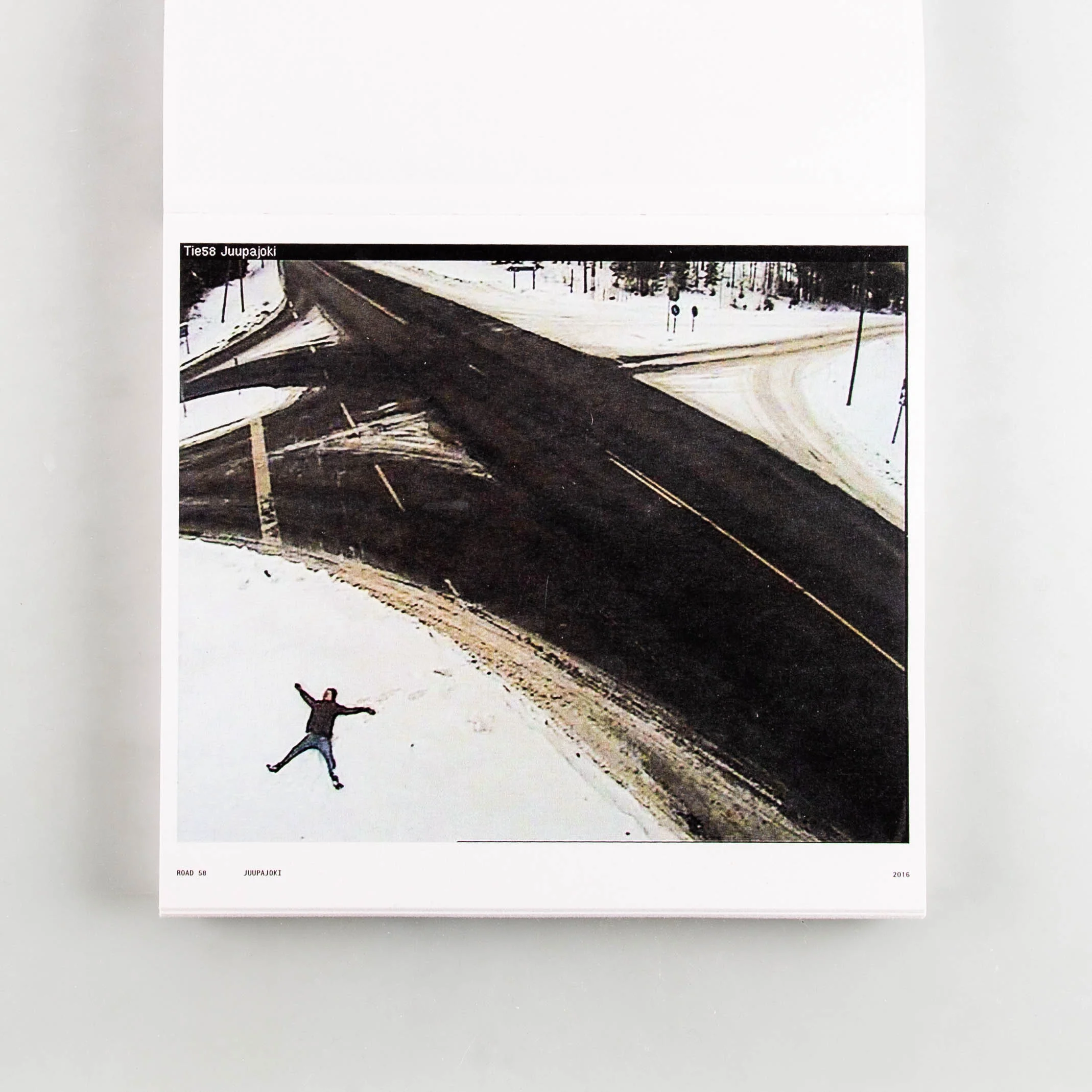 I on the Road / Weather Camera Self-Portraits - Image 4
