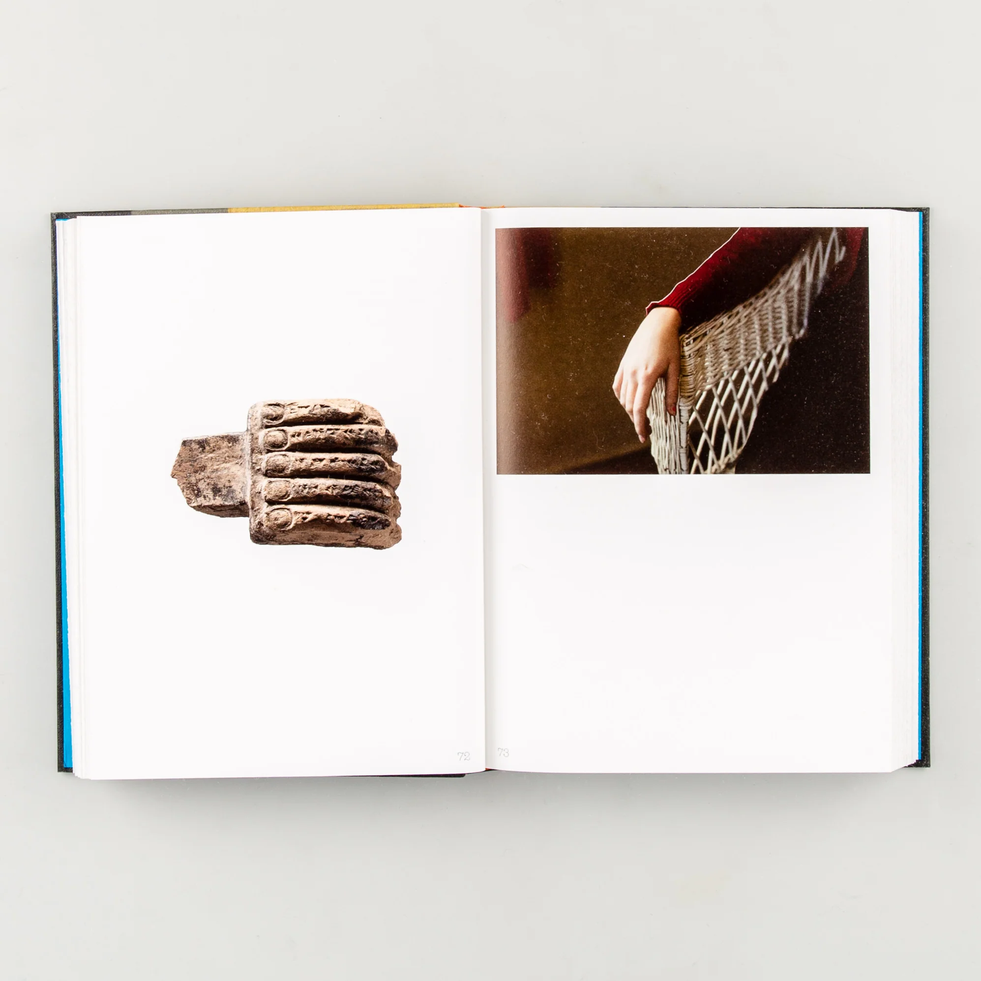 Jeux De Mains - Image 3