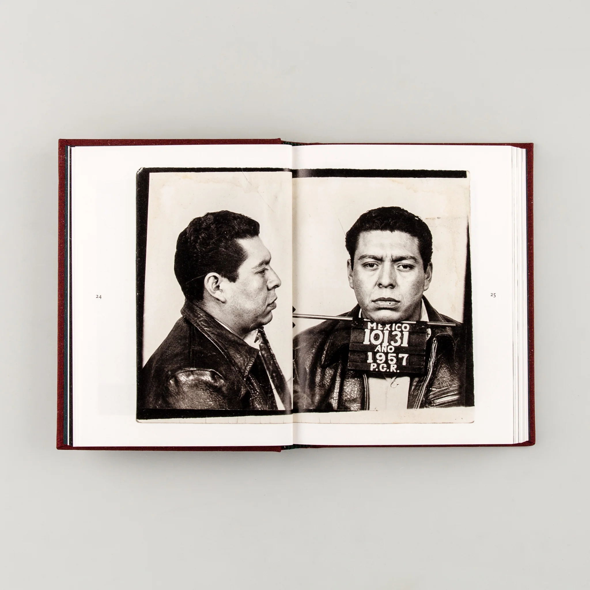 Mexican Crime Photographs from the archive of Stefan Ruiz - Image 2