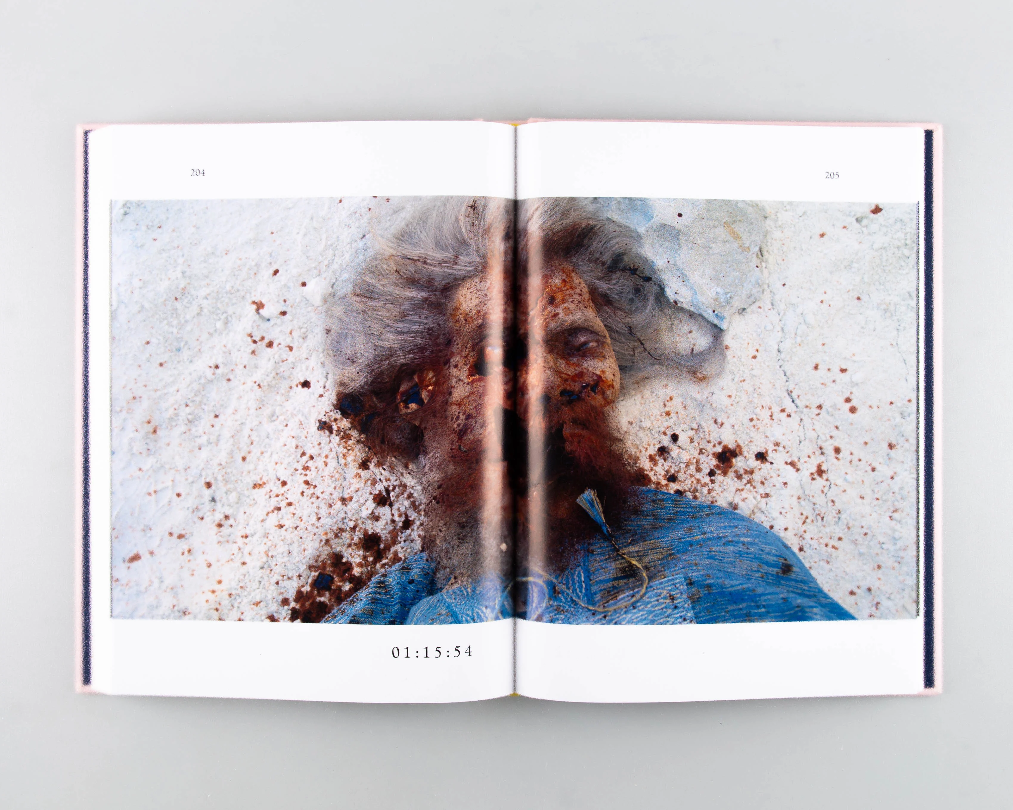 Midsommar Screenplay Book - Image 3