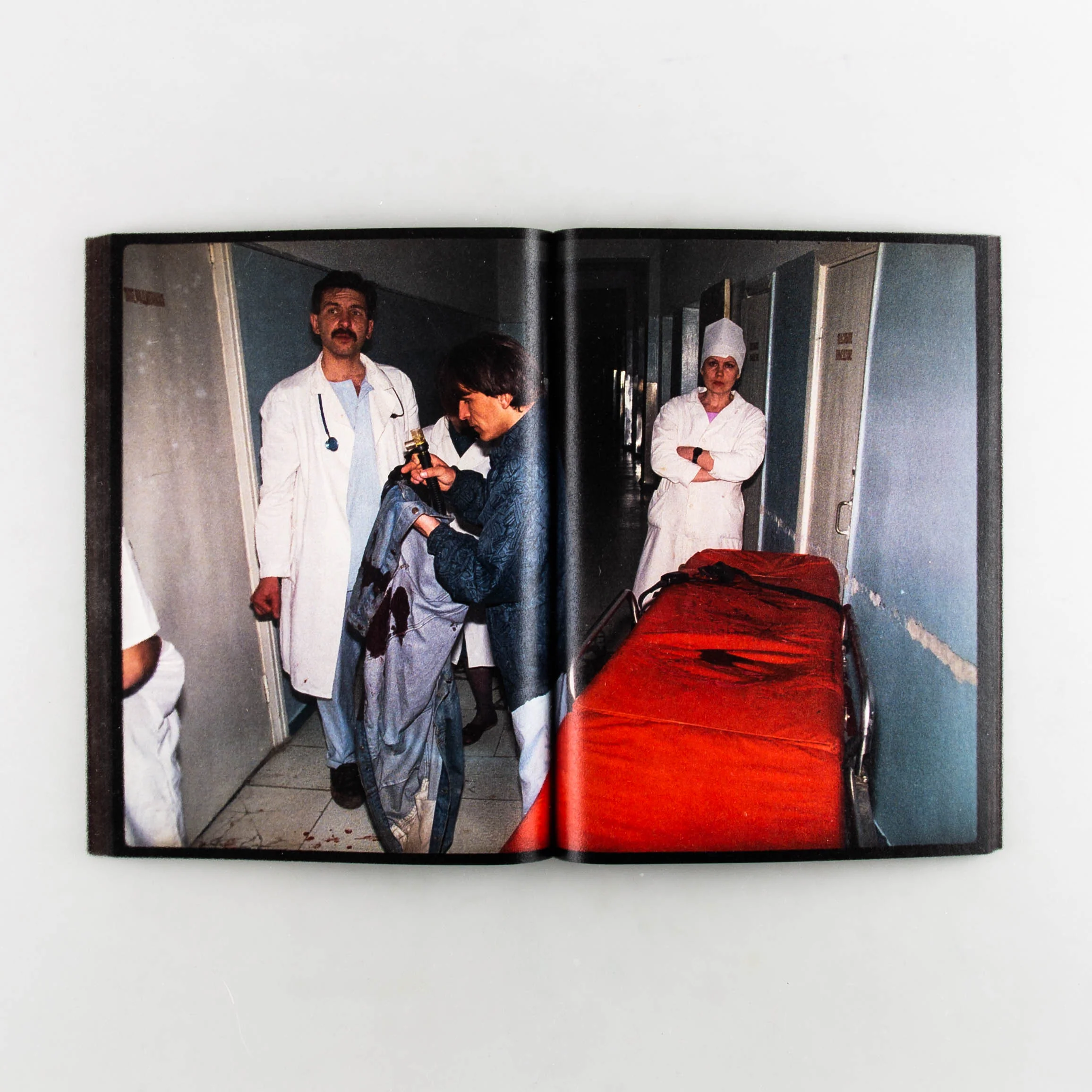 Pharmakon / Ambulance - Image 6