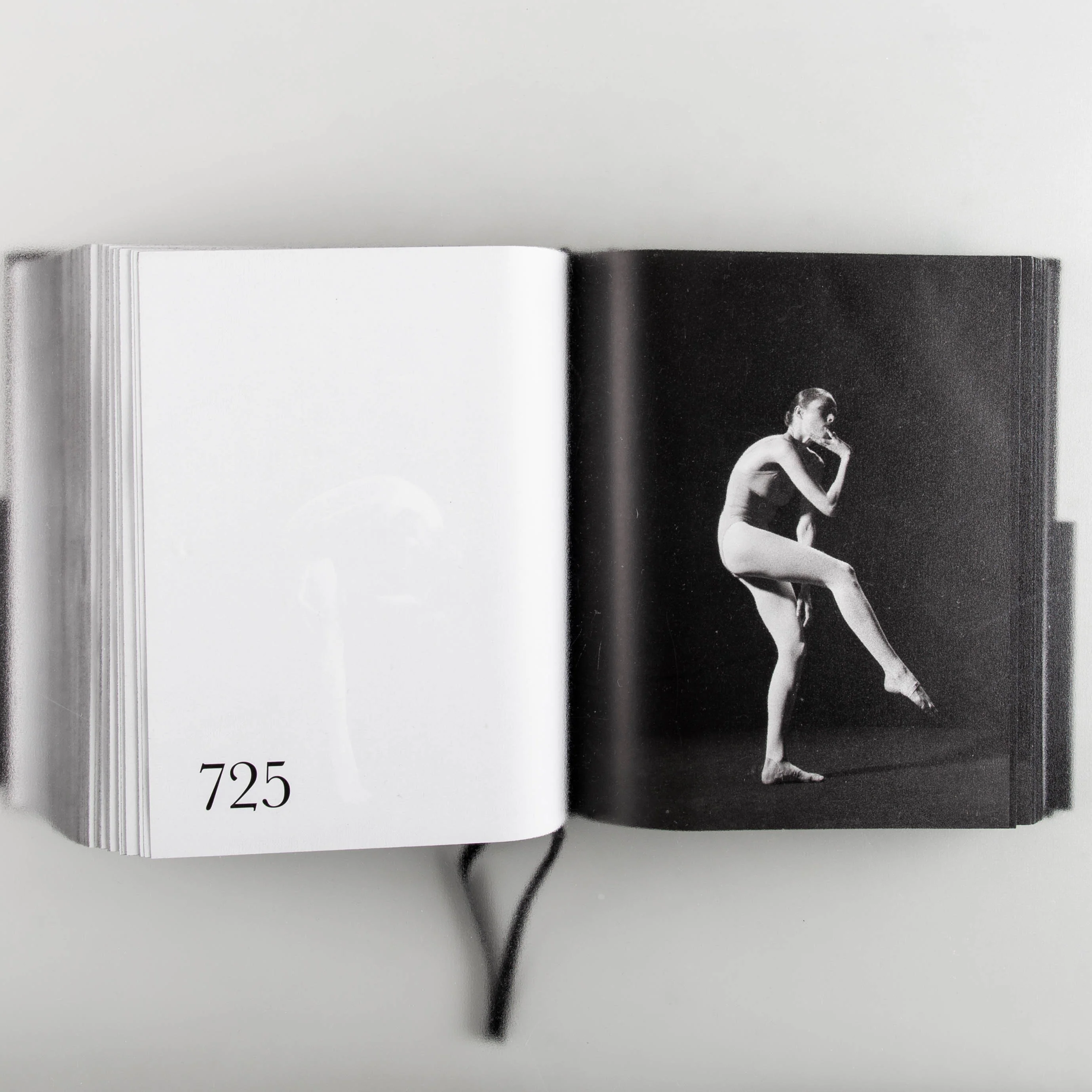 Study of Pose: 1,000 Poses by Coco Rocha - Image 2