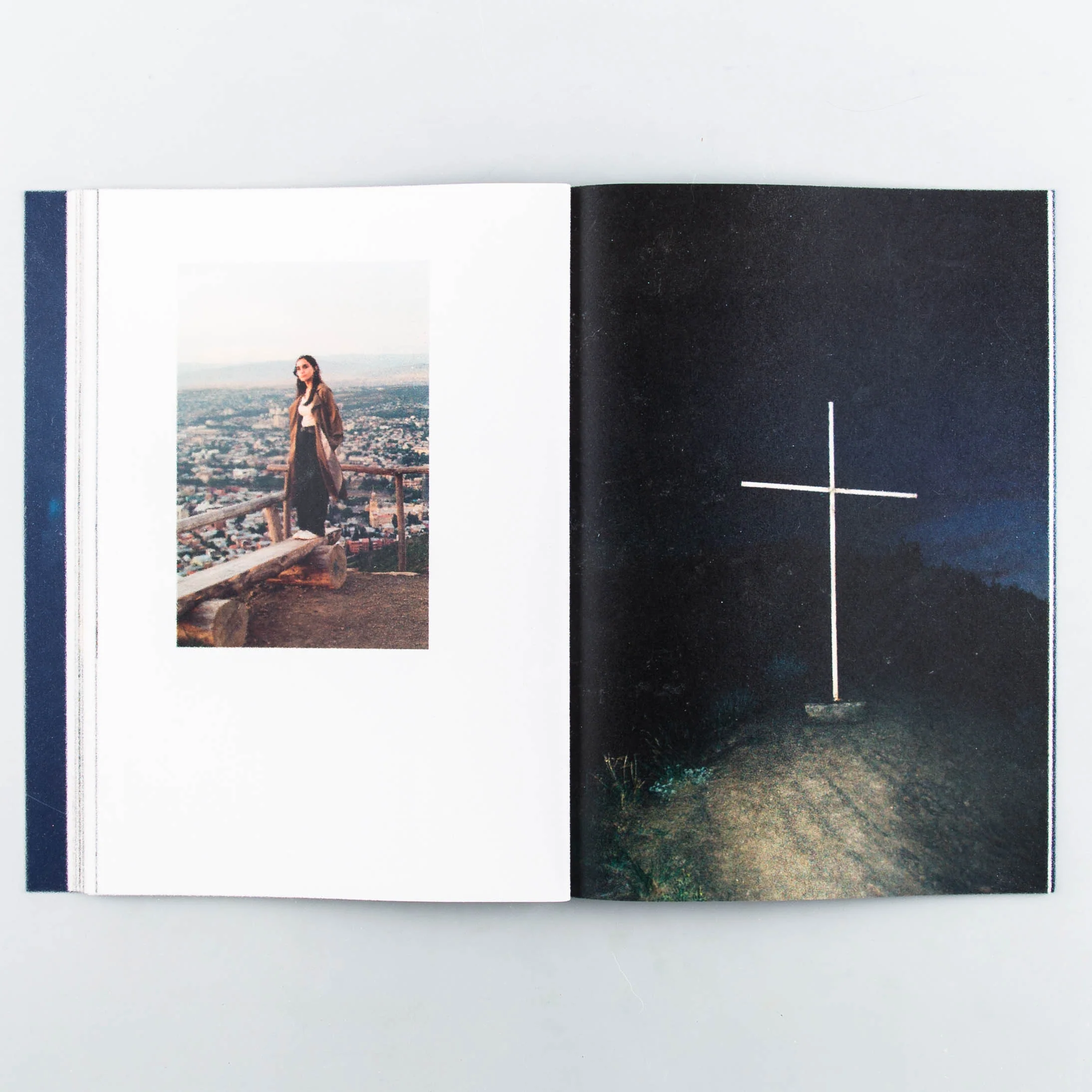 Three Circles Around the Sea - Image 4
