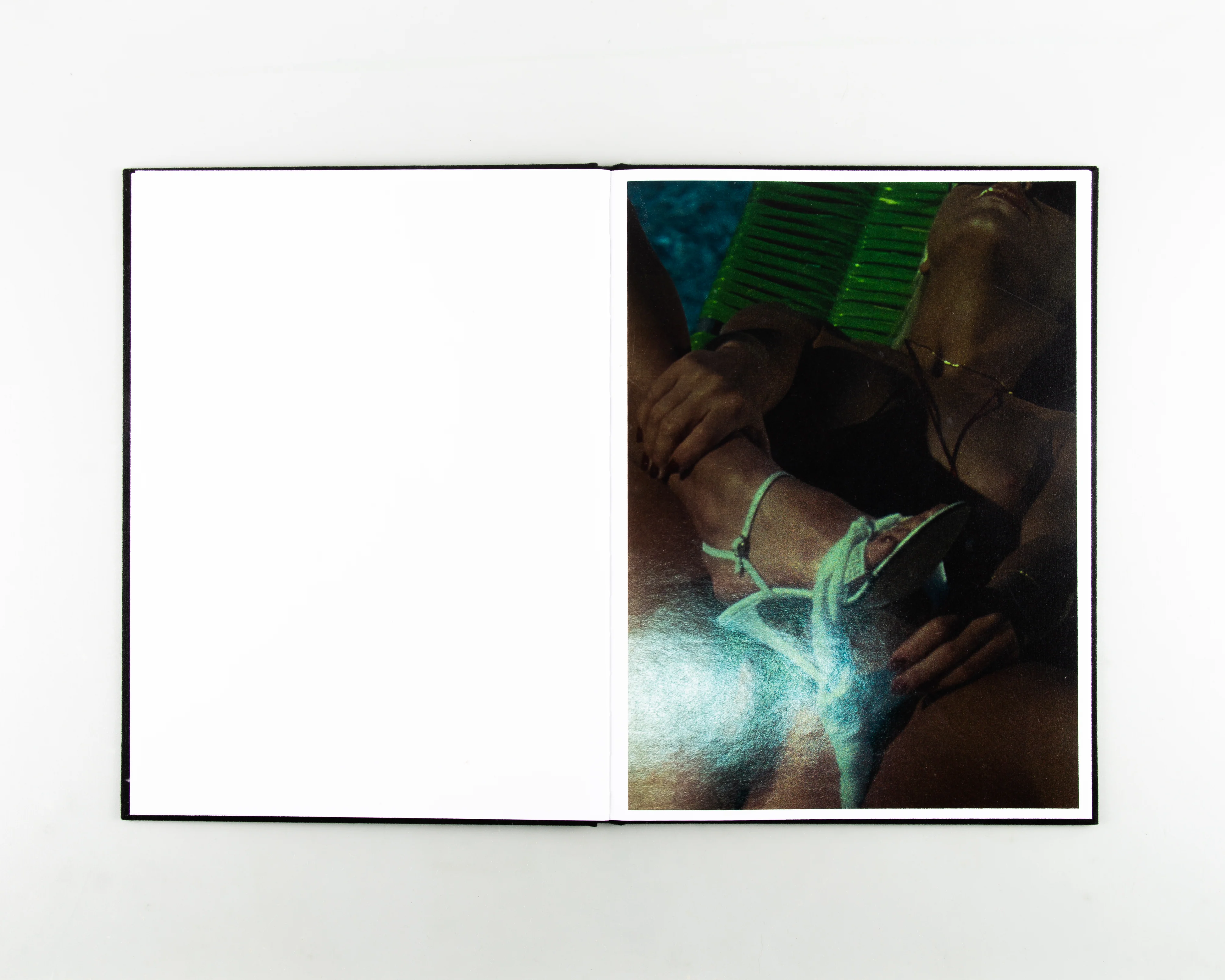 TOY - Image 3