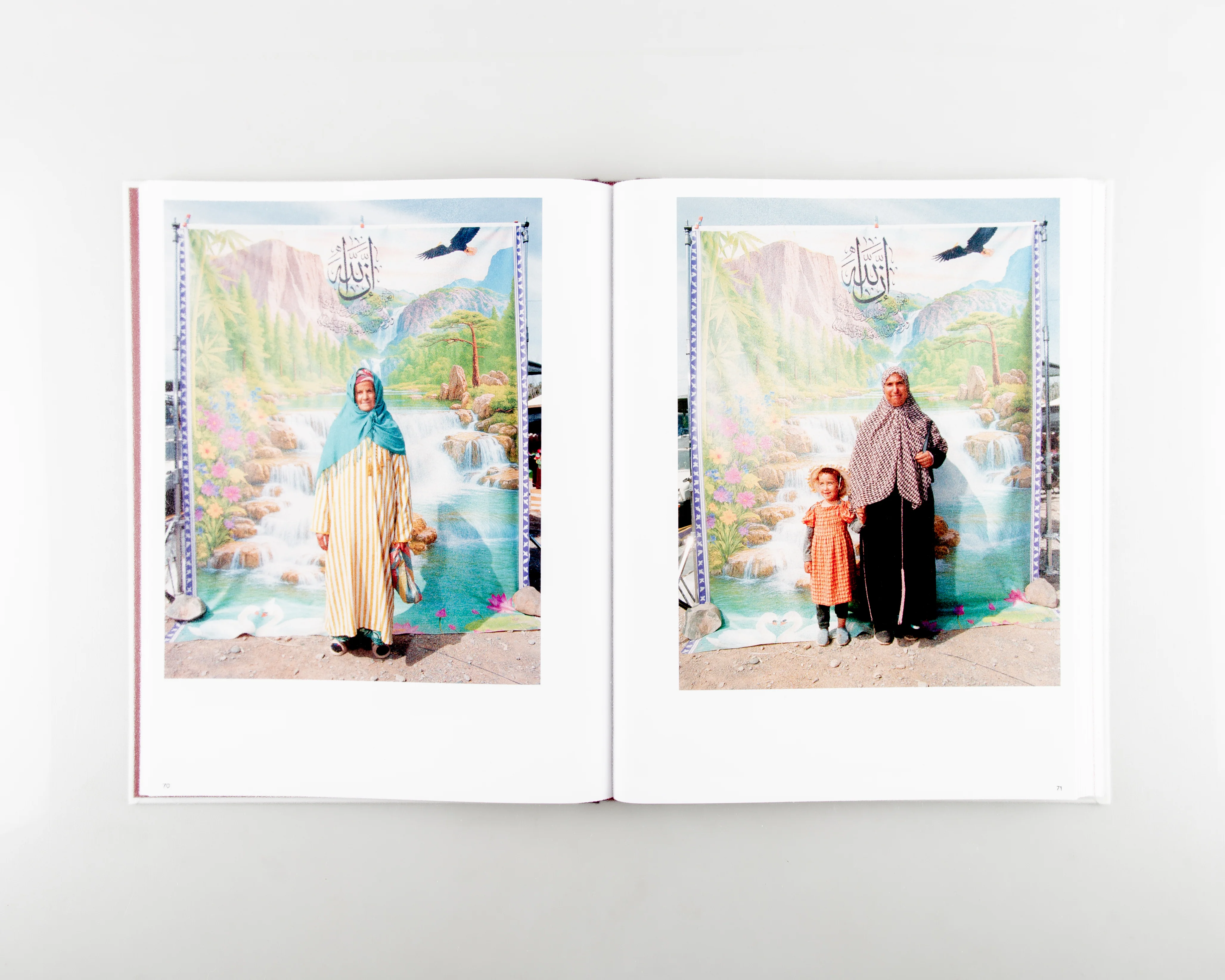 Women النساء - Image 3
